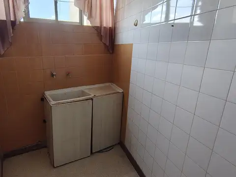 Departamento en Venta en Villa Celina, USD 55.000