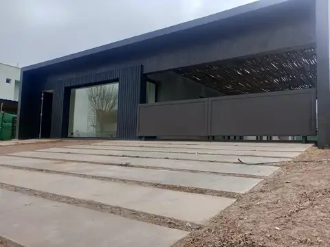 Casa en Venta en Luján de Cuyo, USD 330.000