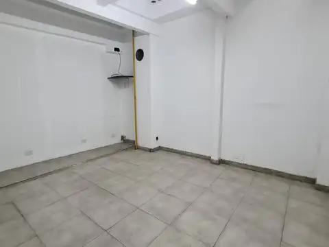 Local en Venta 50 años