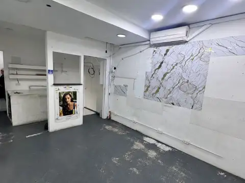 ALQUILER LOCAL COMERCIAL EN MICROCENTRO