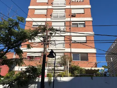 Ituzaingo 100, Piso 8