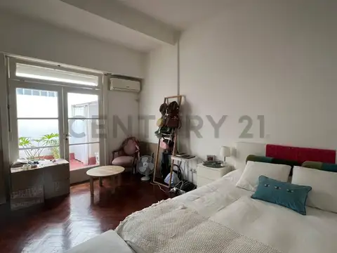 Arcos 4600, Piso 0