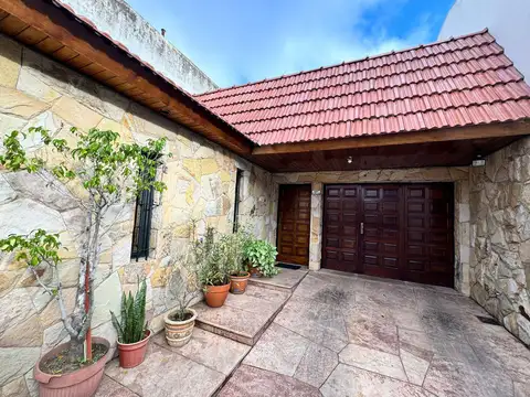Casa en Venta en San Andres, USD 220.000