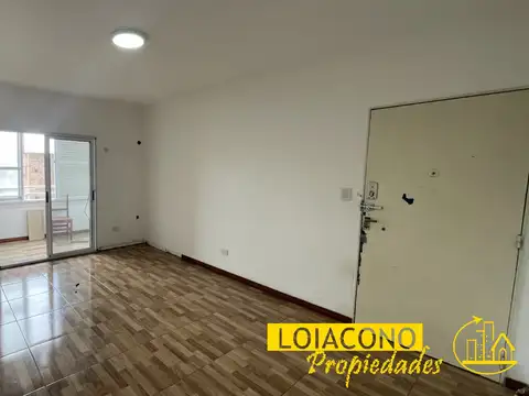 Depto 2 amb con balcón - Av. Castañares 4500 - Torre 10A - Loiacono Propiedades