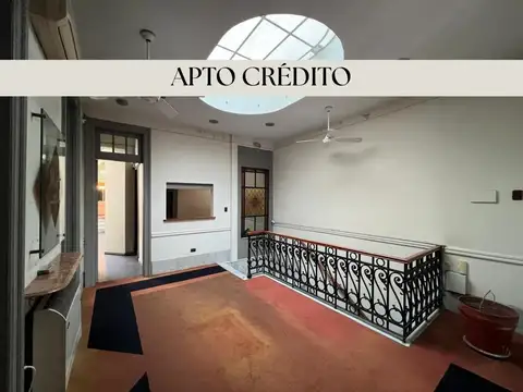 Venta PH 8 ambientes con terraza