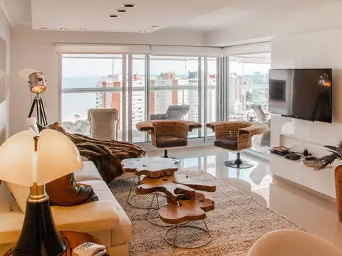 Departamento 4 ambientes con 2 baños