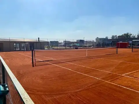 Terreno en Venta en Pilar Del Este, USD 33.000