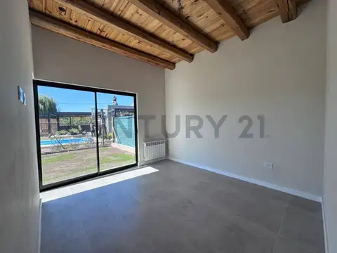 Casa en Venta con 1 cochera