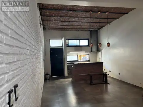 VENTA DE EXCELENTE PH 2 AMBIENTES CON TERRAZA EN SAAVEDRA | APTO OFICINA O LOCAL | MUY LUMINOSO