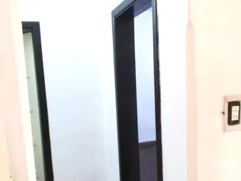 Ph al frente con local excelente ubicación