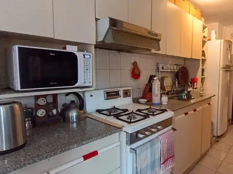 Departamento 4 ambientes con 2 baños
