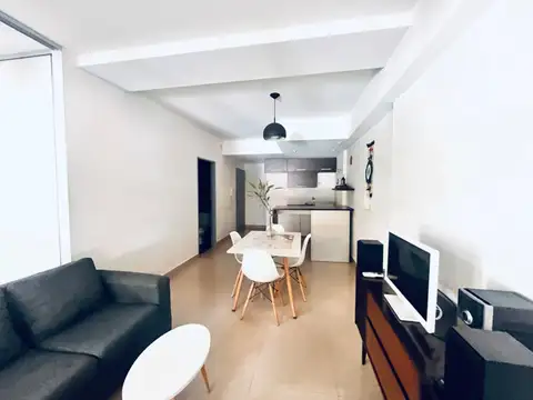 Villarroel 1100, Piso 2