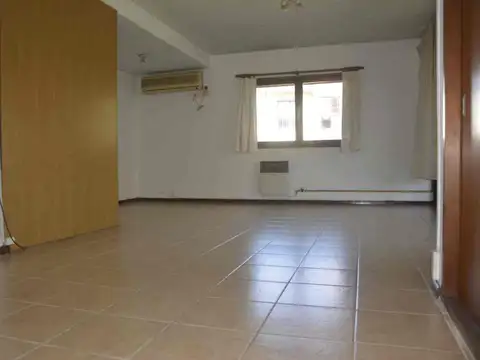 Departamento en Alquiler con 1 cochera
