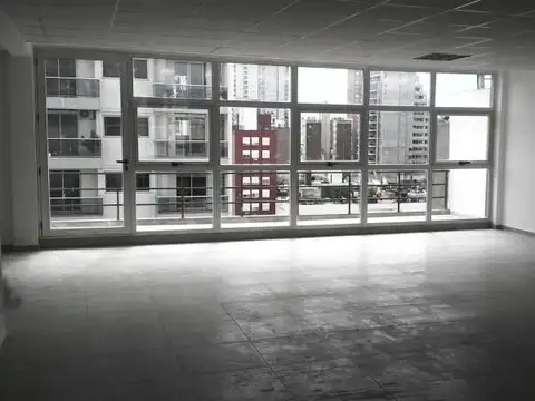 Oficina en venta en Edificio Illinois Tucumán al 1400 Rosario