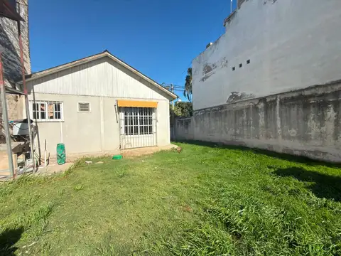 ALQUILER CASA 2 DORMITORIOS BARRIO JARDIN