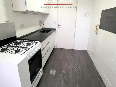 Departamento en Venta en Olivos Vías/Río, USD 138.000
