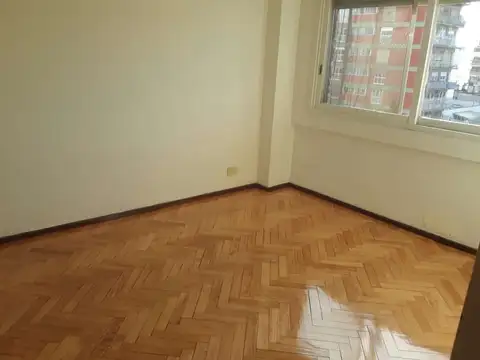 Panama 900, Piso 12