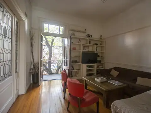 Depto Tipo Casa 5 ambientes con 2 baños