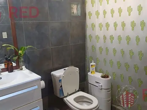 Casa 3 ambientes con 2 baños