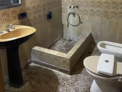 Casa en Venta en Los Hornos, USD 55.000