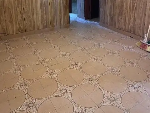 Casa 3 ambientes con 1 baño