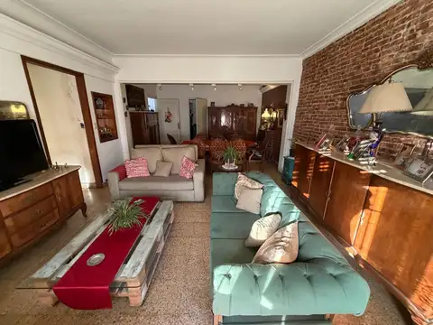 Depto Tipo Casa en Venta de 4 ambientes