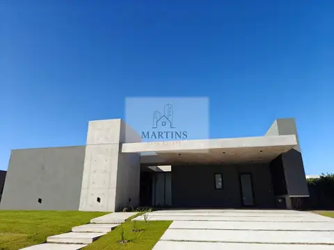 Casa con pileta en Pilara La Calesa