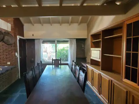 Domingo F Sarmiento 1400