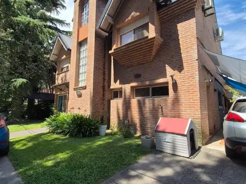 Casa en alquiler en Country Las Lajas