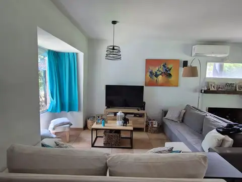 Casa en Alquiler de 3 dormitorios