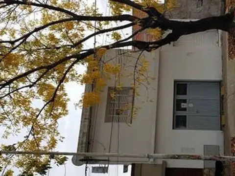 Casas 3 dormitorio garage Venta centro Villa Constitucion