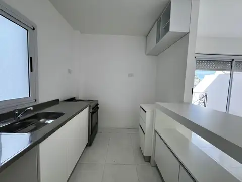 Depto Tipo Casa 3 ambientes con 1 baño