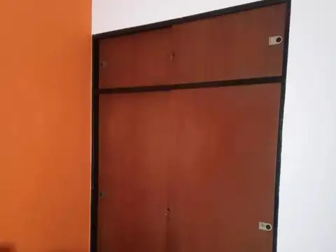 Depto Tipo Casa en Venta 70 años