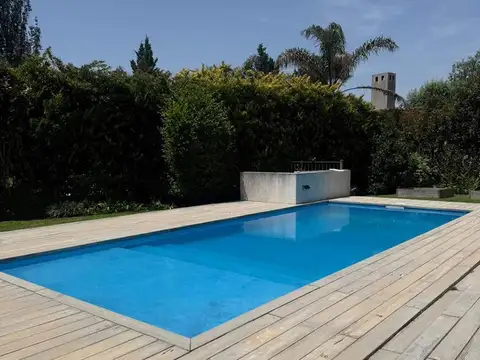 Casa en Alquiler Temporal en Bella Vista, USD 6.000