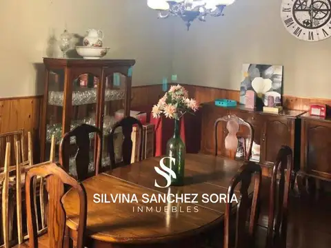 Casa en Venta con 1 cochera