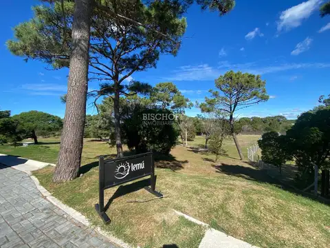 Terreno en Venta de 3293,0 m2