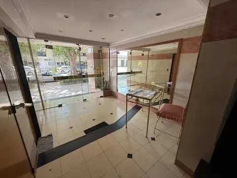 DEPARTAMENTO 3 AMBIENTES AL FRENTE CON BALCON - SUPER LUMINOSO