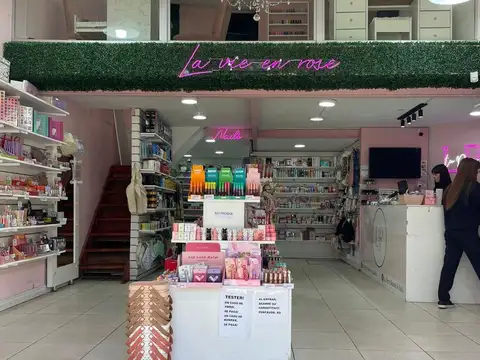 Local en Venta 70 años