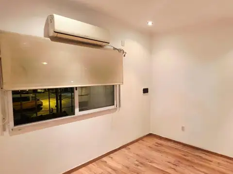 Depto Tipo Casa en Alquiler de 3 ambientes