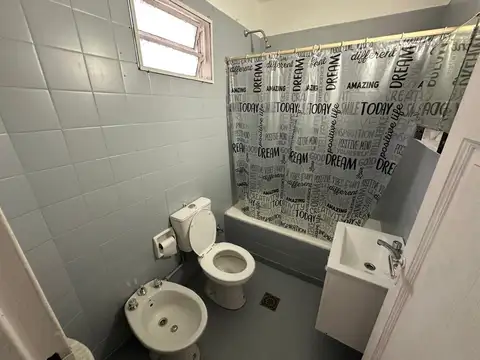 Departamento en Alquiler 50 años