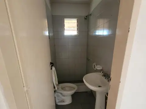 Departamento en Alquiler en Villa Luzuriaga, $ 410.000