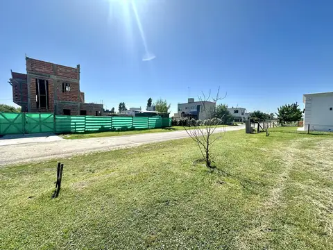 Terreno en Venta 20  mts Frente