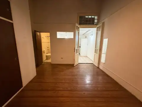 Depto Tipo Casa 2 ambientes con 1 baño