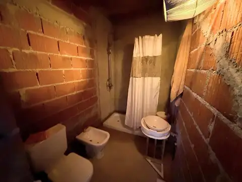 VENDE POR VIAJE CASA EN SAN IGNACIO OPORTUNIDAD