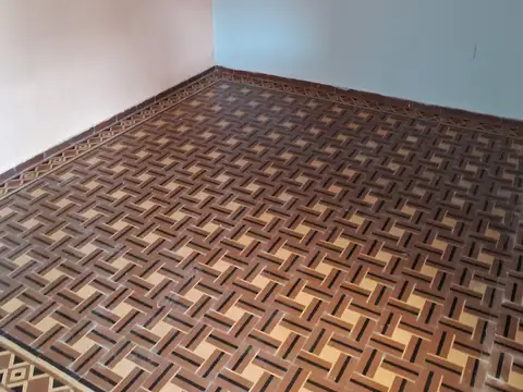 Local en Alquiler en Berazategui, $ 800.000