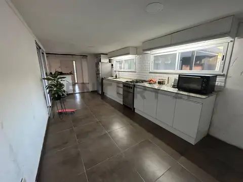 Casa en Venta en Villa Elisa, USD 165.000