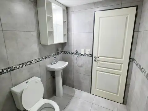 Departamento en Alquiler en Billinghurst, $ 500.000