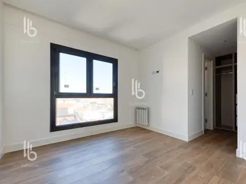 Departamento en Venta en La Perla Norte, USD 247.000