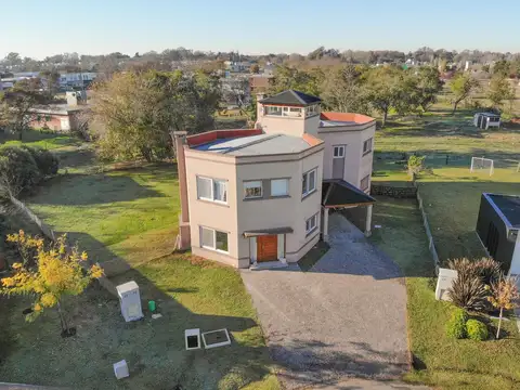 Casa en Venta de 4 dormitorios