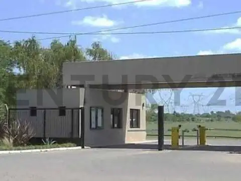 Venta de Lote en Club de Campo Altos de Manzanares